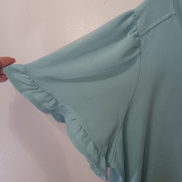 Women's Light Blue Ruffle Sleeve Top - Picture 4 of 9